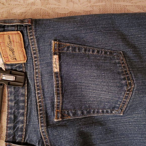 Levi Strauss Signature Jeans, misses 18, medium, stretch low rise bootcut - Picture 2 of 7